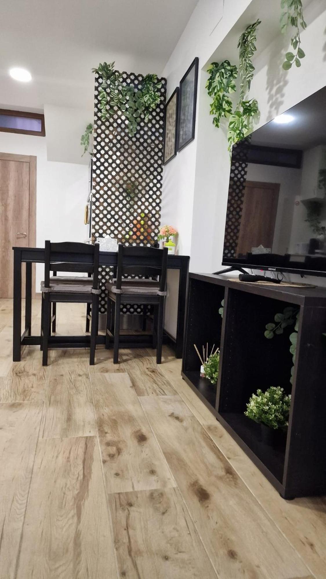 Almendrales Apartment มาดริด ภายนอก รูปภาพ