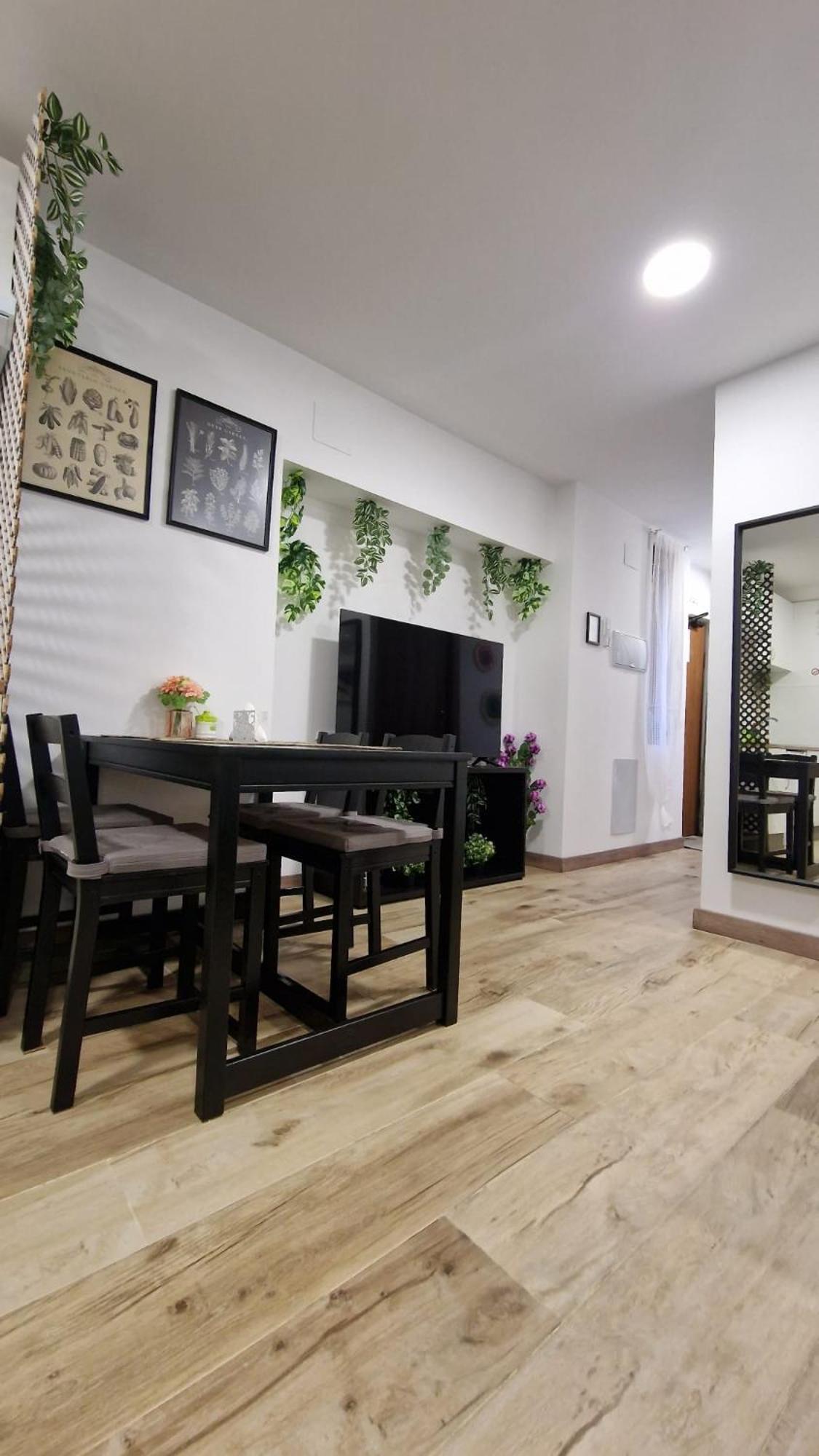Almendrales Apartment มาดริด ภายนอก รูปภาพ